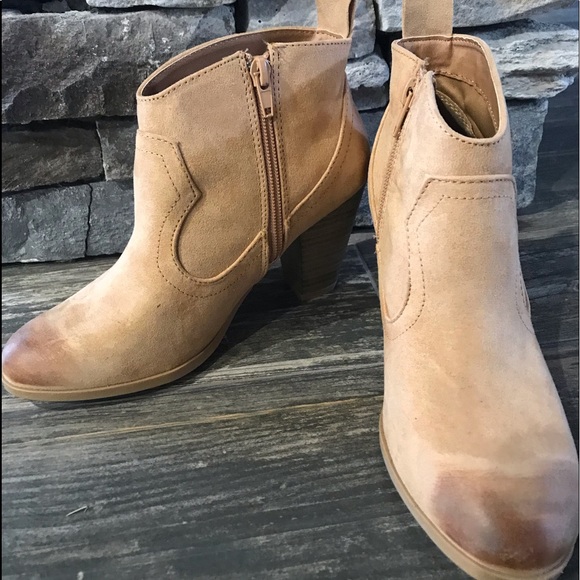 Super cute booties! These are new without tags. - Picture 3 of 3